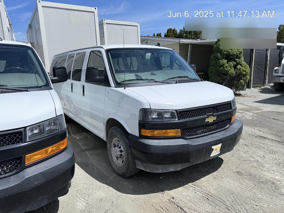 2023 CHEVROLET Express Van - Rental