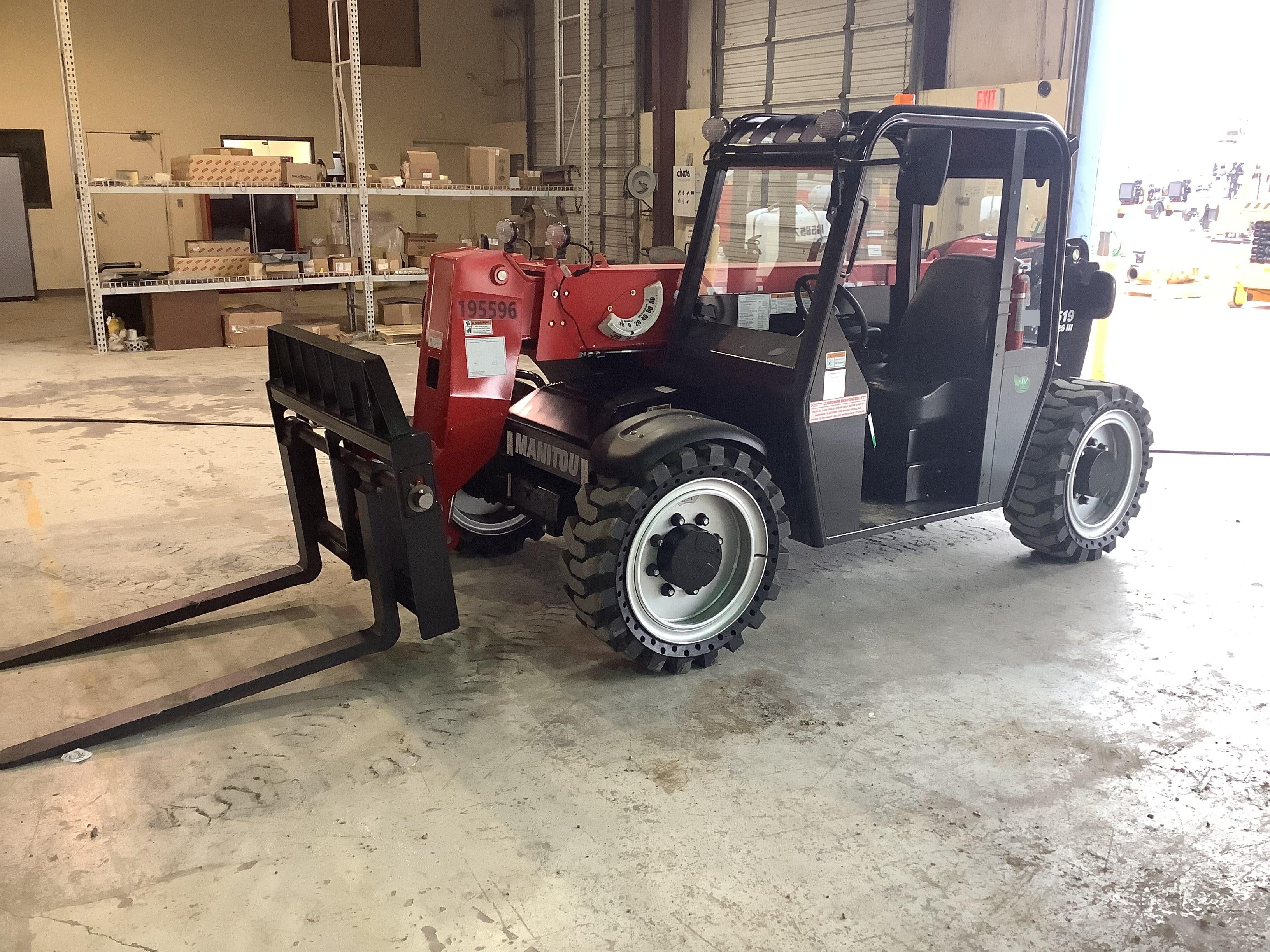 2021 MANITOU MTA5519