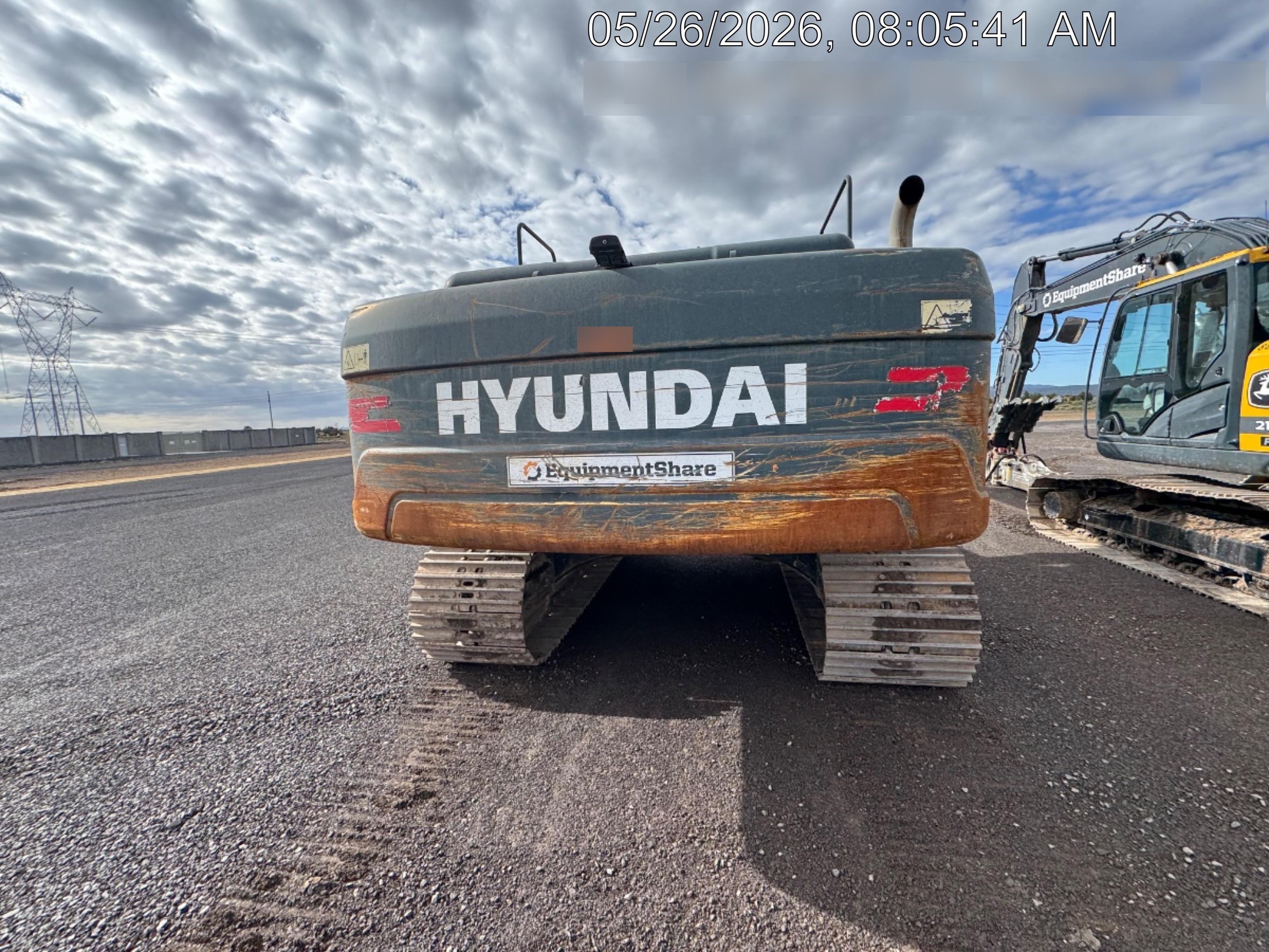 2017 HYUNDAI HX330L