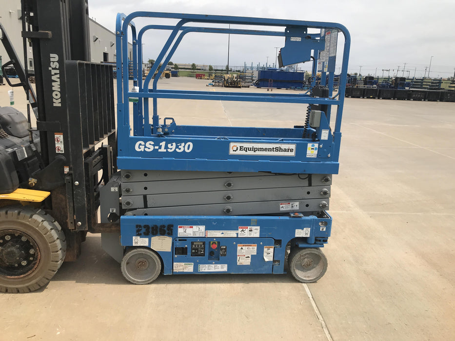 2018 Genie GS-1930 Genie GS-1930 w/Fixed Rail, Chain Entry