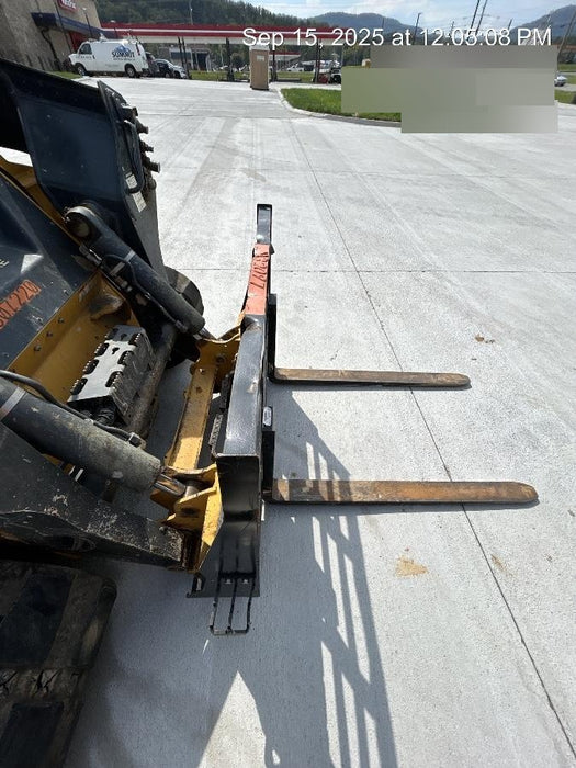 2024 ARROW MATERIAL HANDLING F5100CB