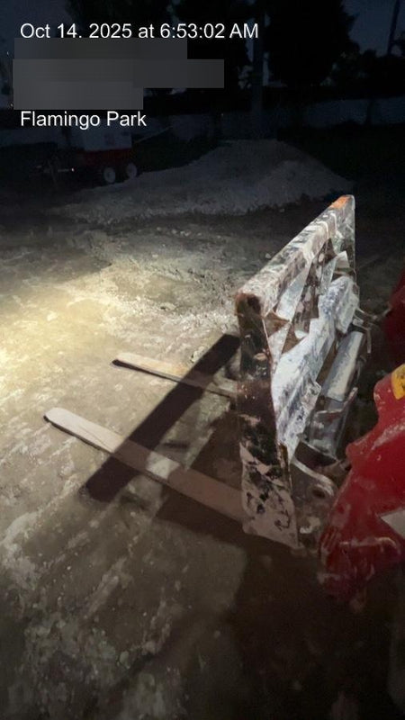 2017 FLECO 24" Pallet Forks - Fleco