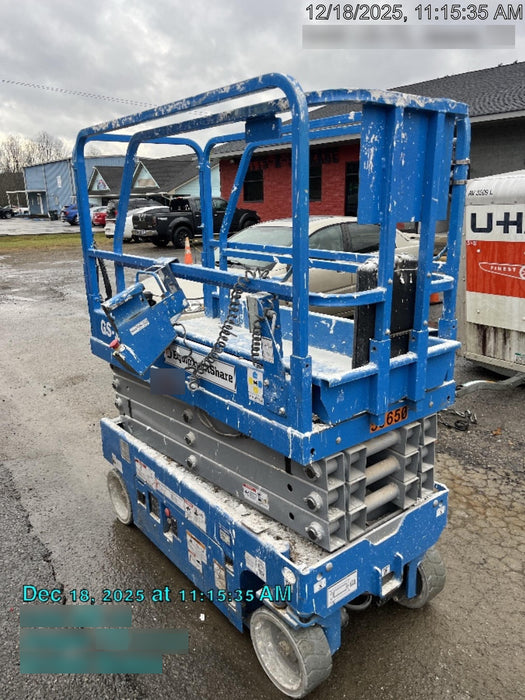 2019 Genie GS-1930 Fixed Rails with Chain Entry