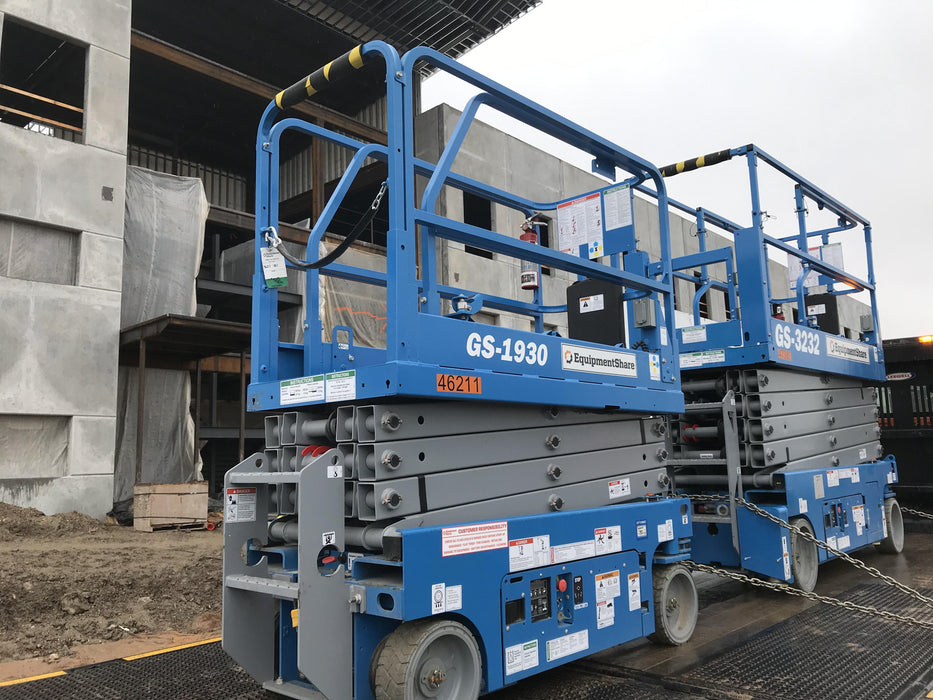 2019 Genie GS-1930 Fixed rails with chain Entry