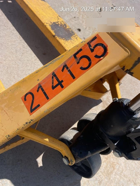 2022 CROWN 5,500lb Manual Pallet Jack - Crown