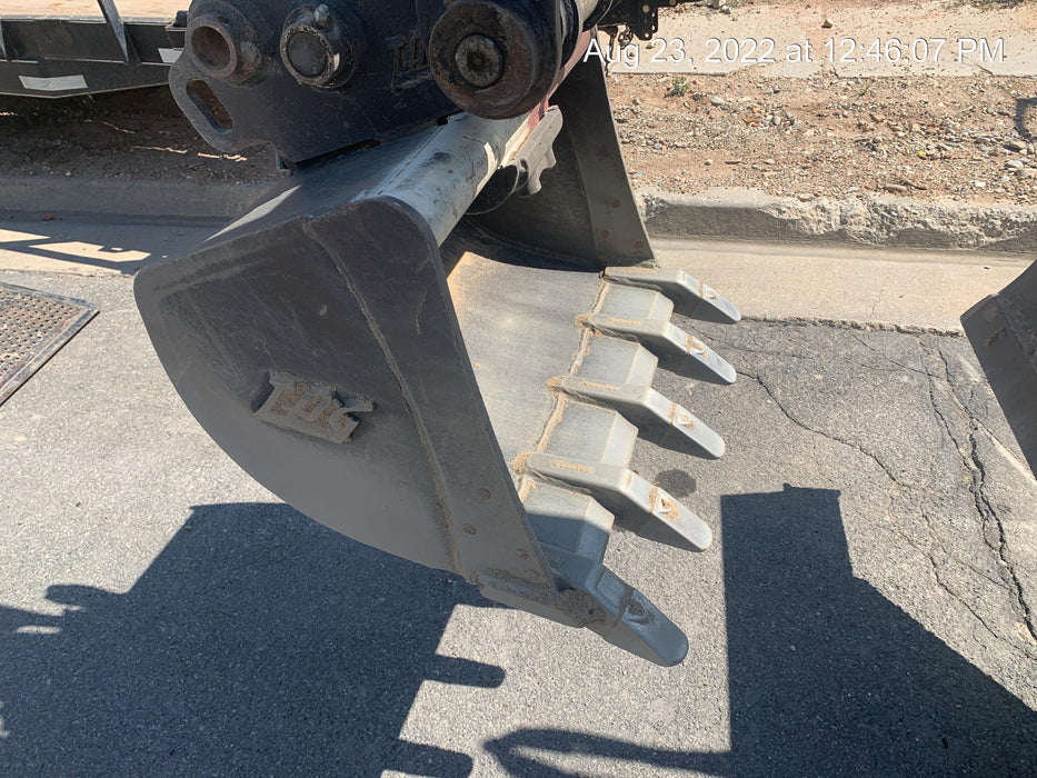 2020 TAG MANUFACTURING 30" Bucket - Tag