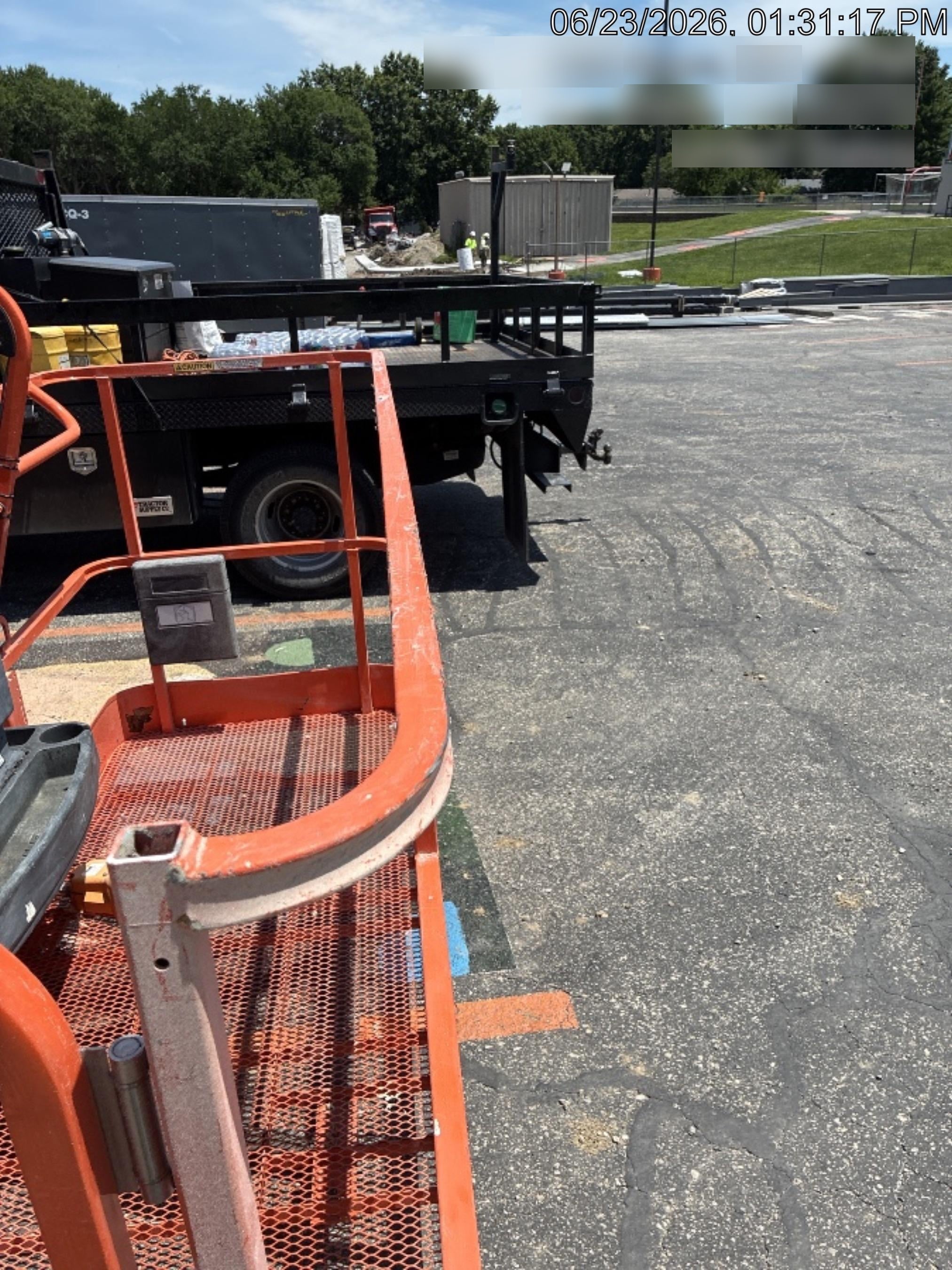 2025 JLG 660SJ