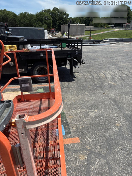 2025 JLG 660SJ