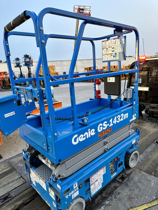 2022 GENIE GS-1432