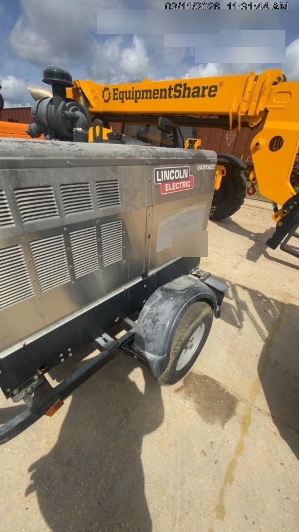 2018 Lincoln Electric Vantage 435 Lincoln Vantage 435 Welder Ready-Pak 3 w/Trailer, Fender/Light Kit, and Cable Rack