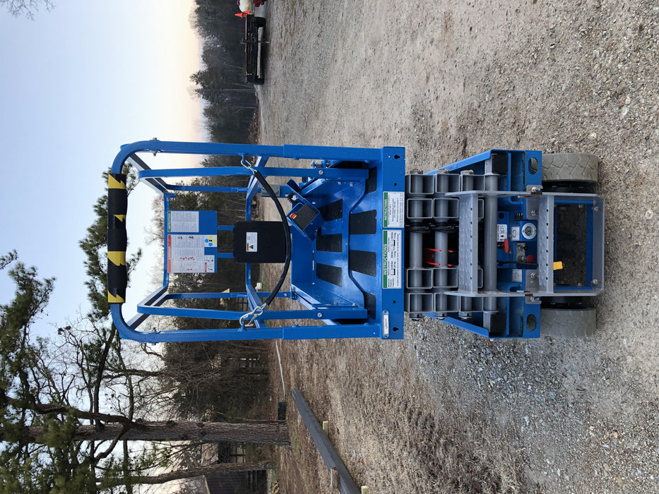 2019 Genie GS-1930 Fixed Rails with Chain Entry