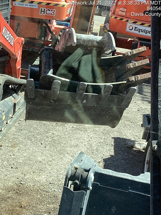 2020 TAG MANUFACTURING 30" Bucket - Tag