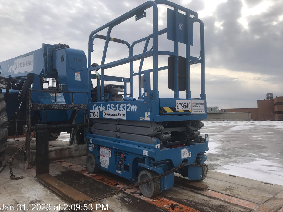 2022 GENIE GS-1432