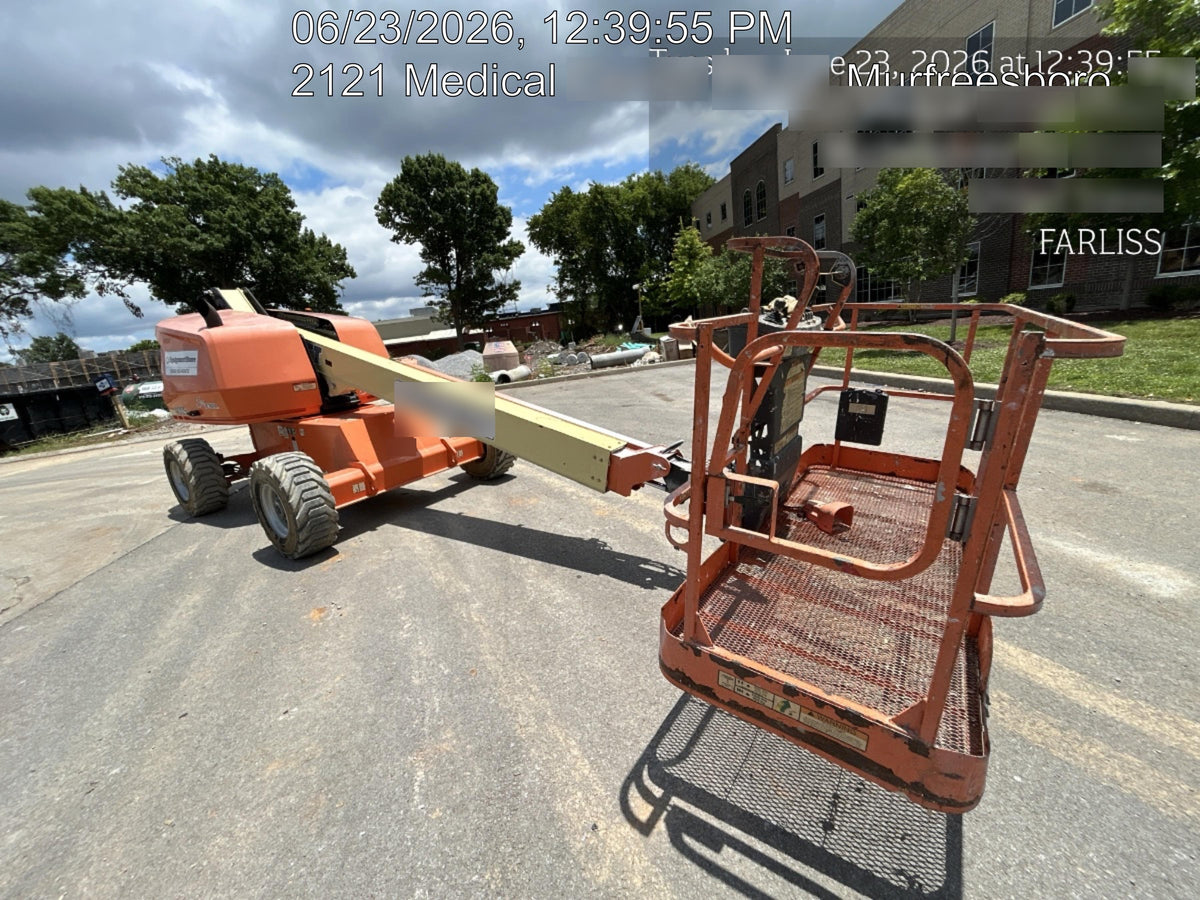 2019 JLG 400S
