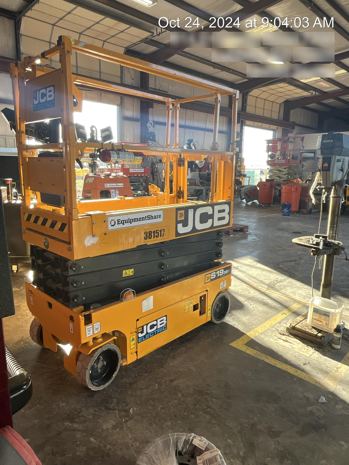 2024 JCB S1932E