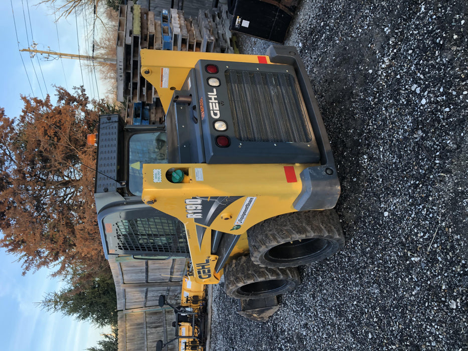 2016 GEHL R190