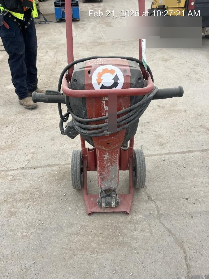2019 HILTI TE 3000-AVR