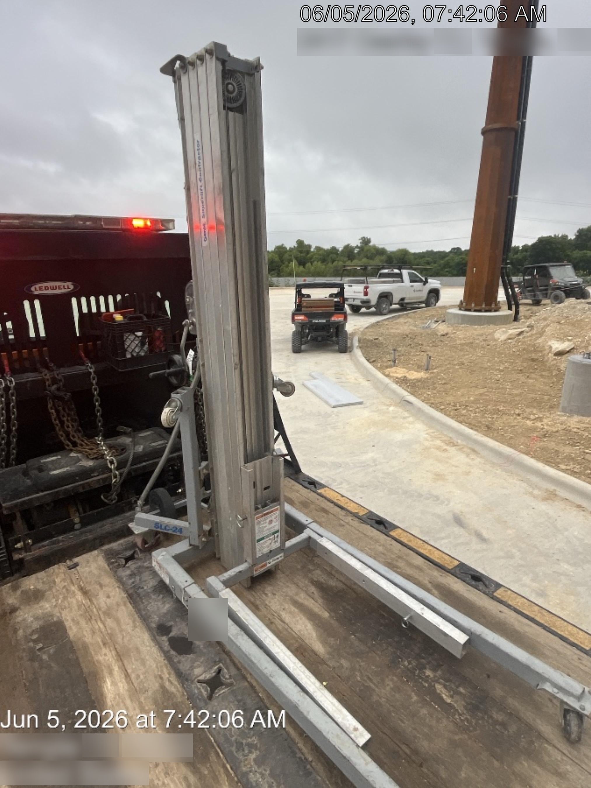 2019 GENIE SLC-24