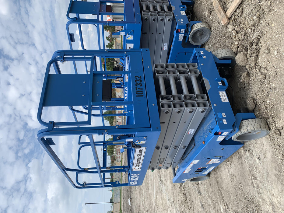 2020 Genie GS-3246 Standard, Folding full height swing gate