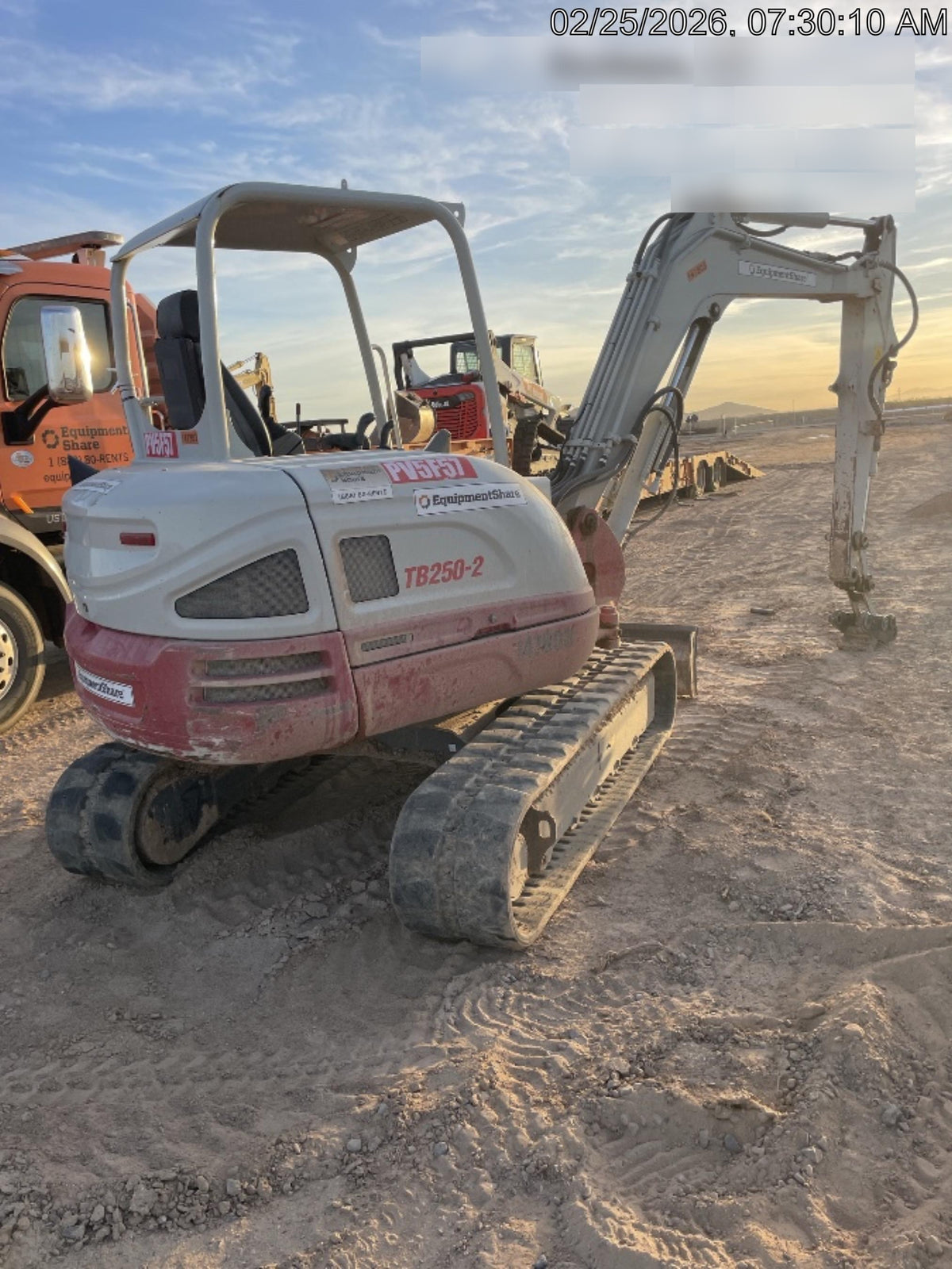2021 TAKEUCHI TB250-2