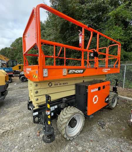 2024 JLG RT4069
