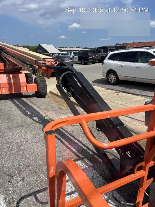 2019 JLG 660SJ