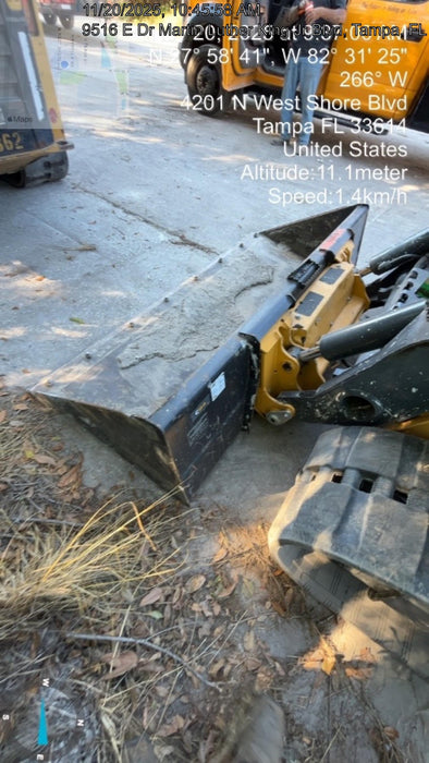 2025 JOHN DEERE 84" Bucket - John Deere