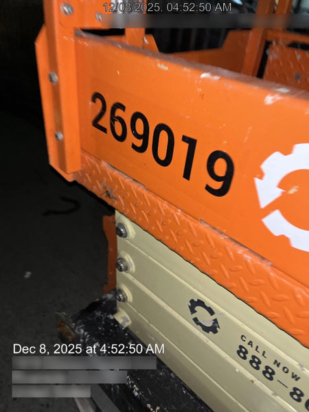 2022 JLG ES1932