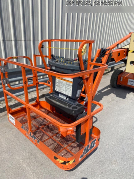 2022 JLG E450AJ