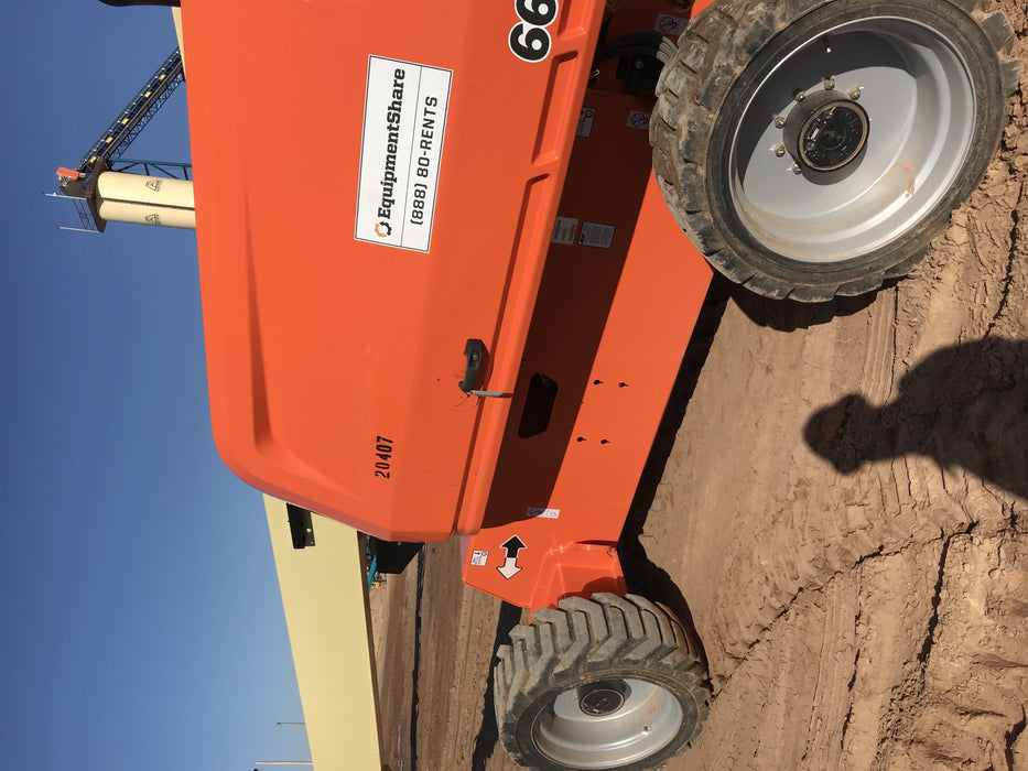 2018 JLG 660SJ