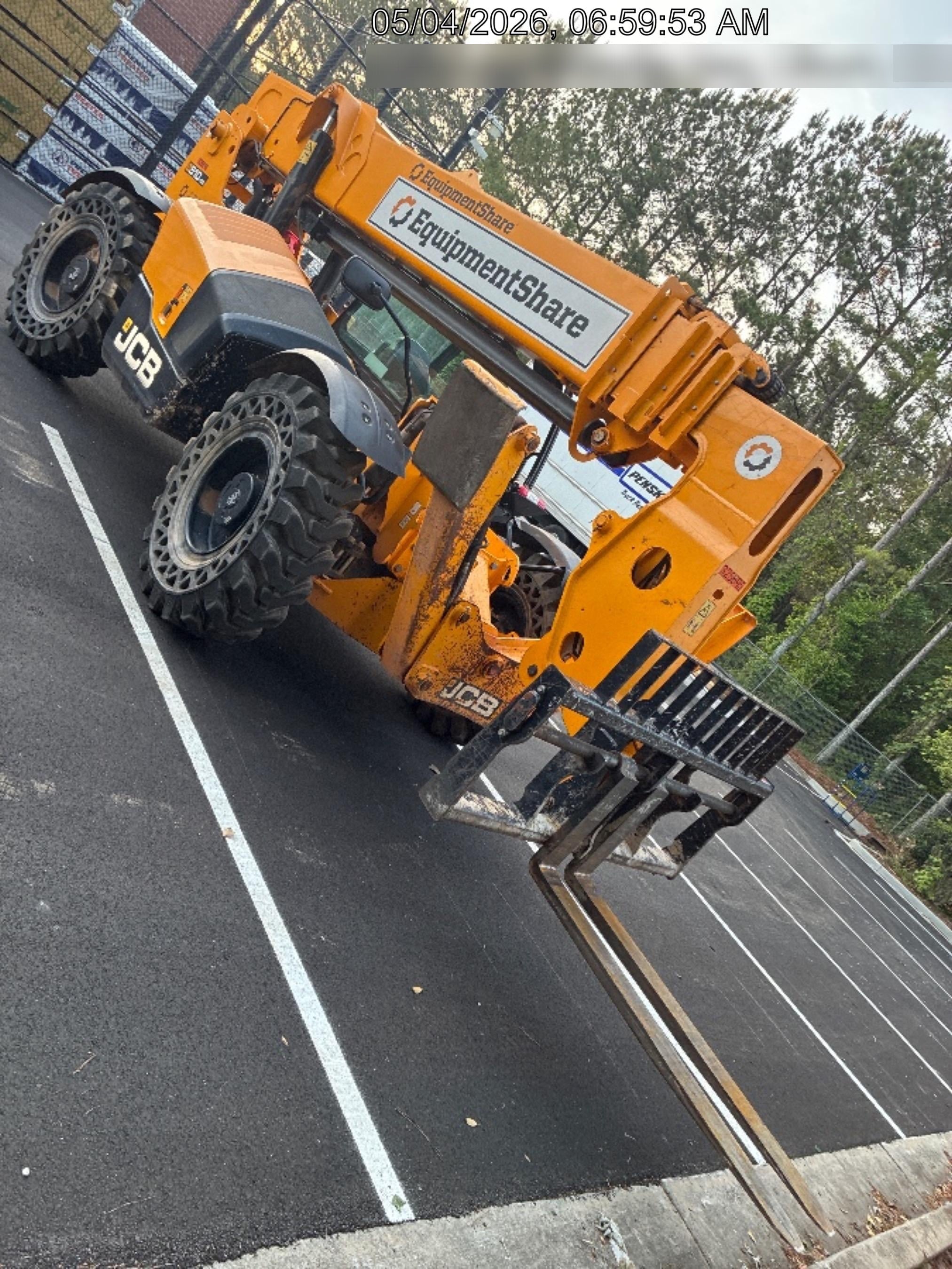2023 JCB 510-56