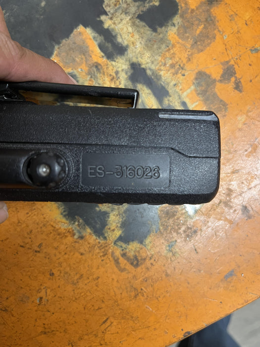 2023 MOTOROLA R7 DISPLAY