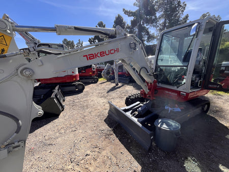 2024 TAKEUCHI TB235-2CRA