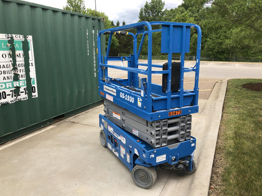 2020 Genie GS-1930 Solid Non Marking Tires, Beacon, Folding rails with half height swing gate