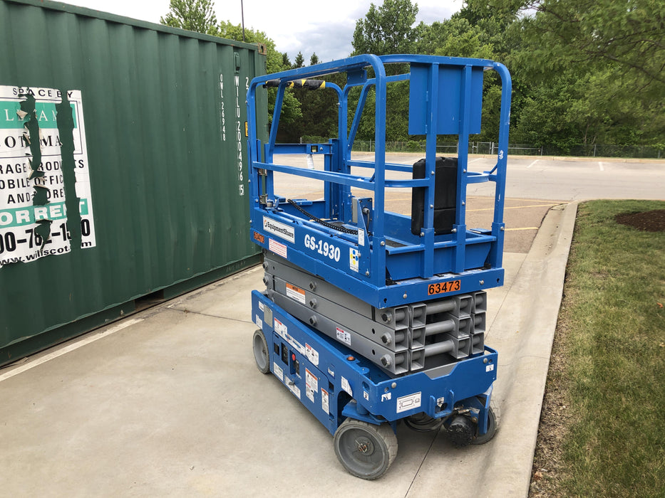 2020 Genie GS-1930 Solid Non Marking Tires, Beacon, Folding rails with half height swing gate
