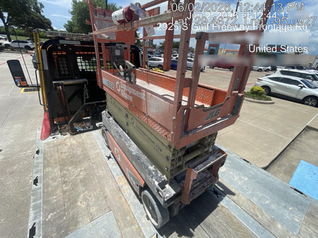 2022 JLG ES1932