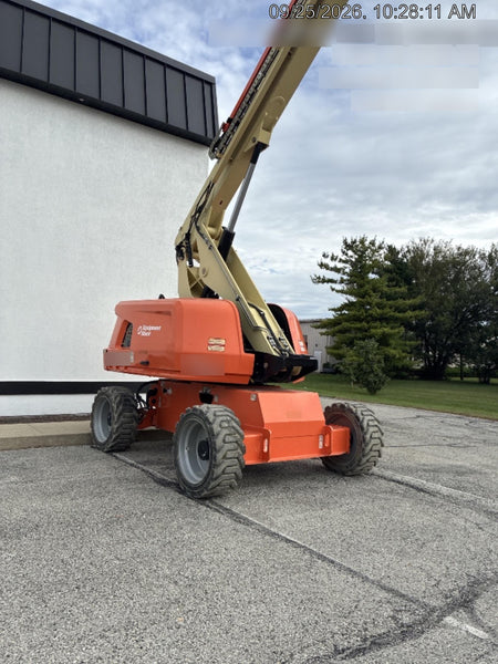 2022 JLG 660SJ