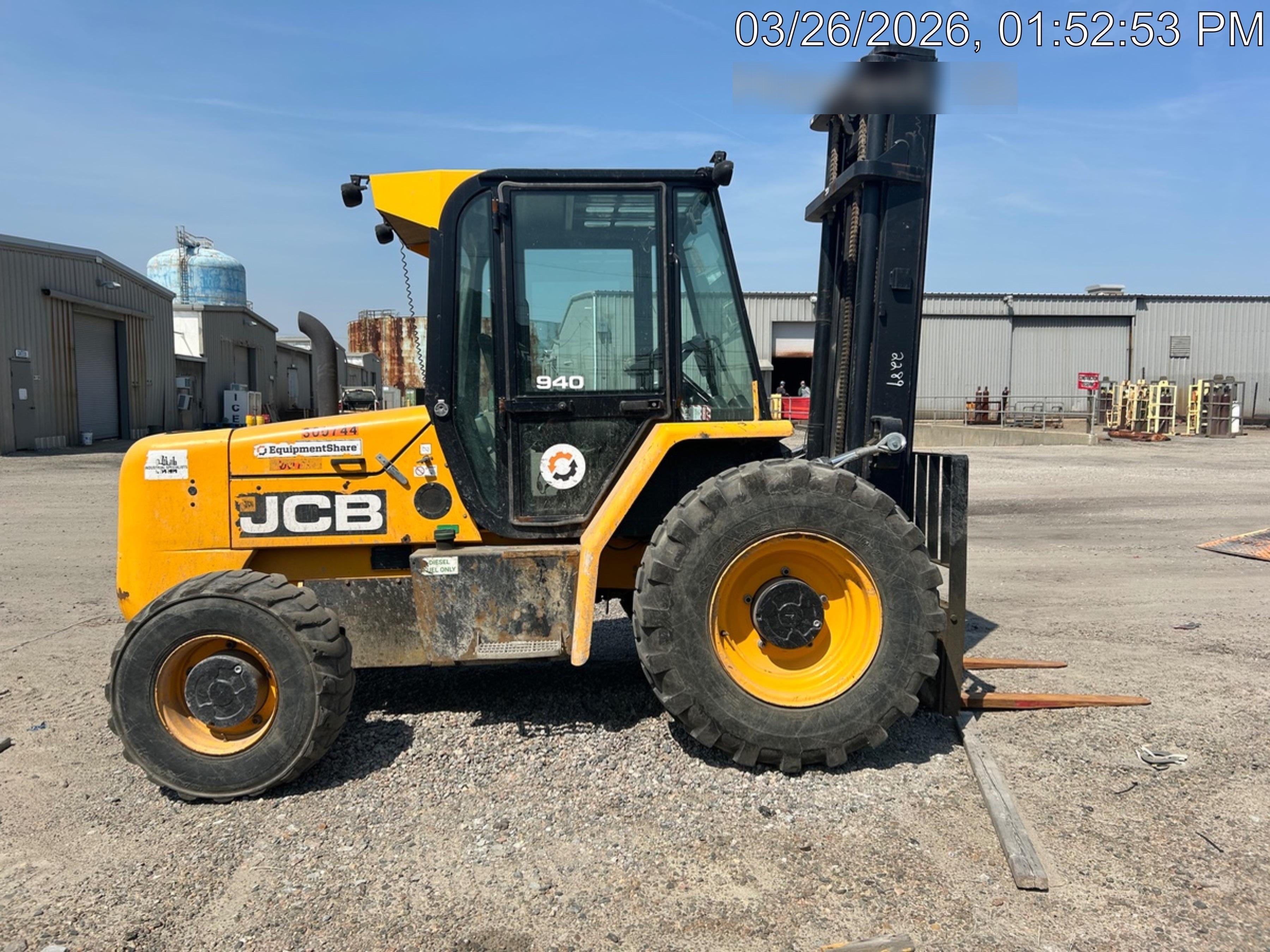 2023 JCB 940-4