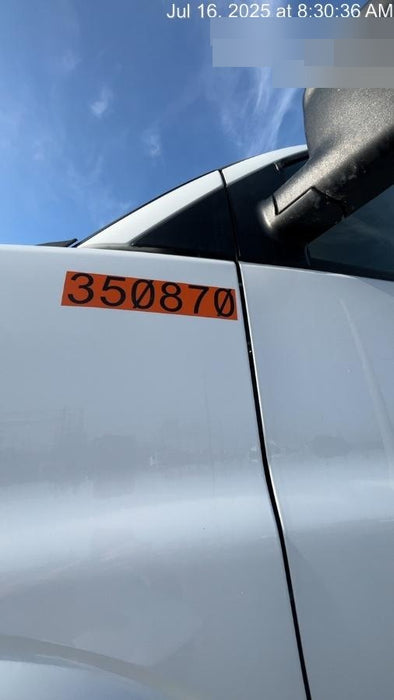 2023 CHEVROLET Express Van - Rental