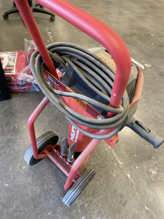 2021 HILTI TE 3000-AVR