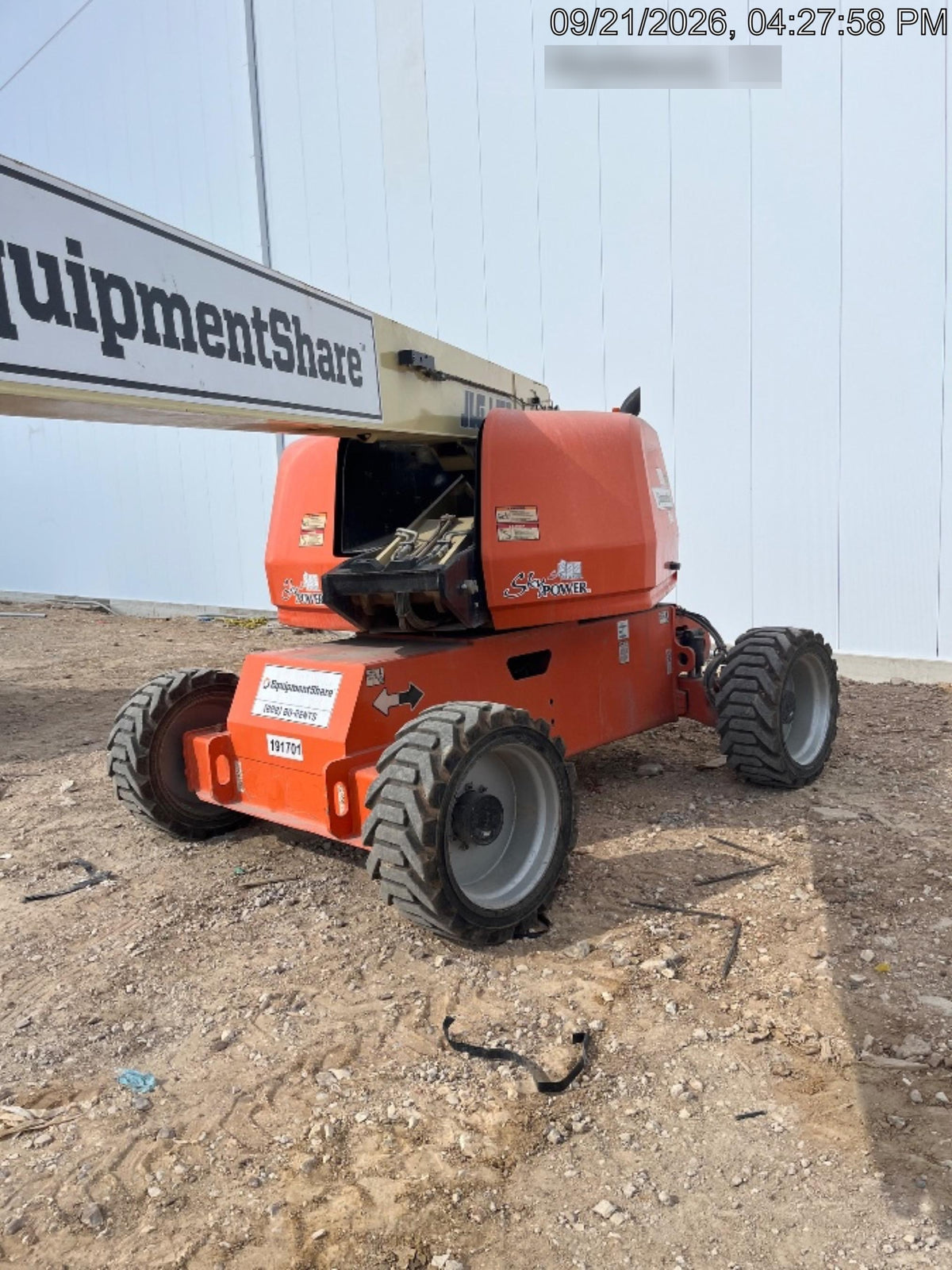 2021 JLG 660SJ