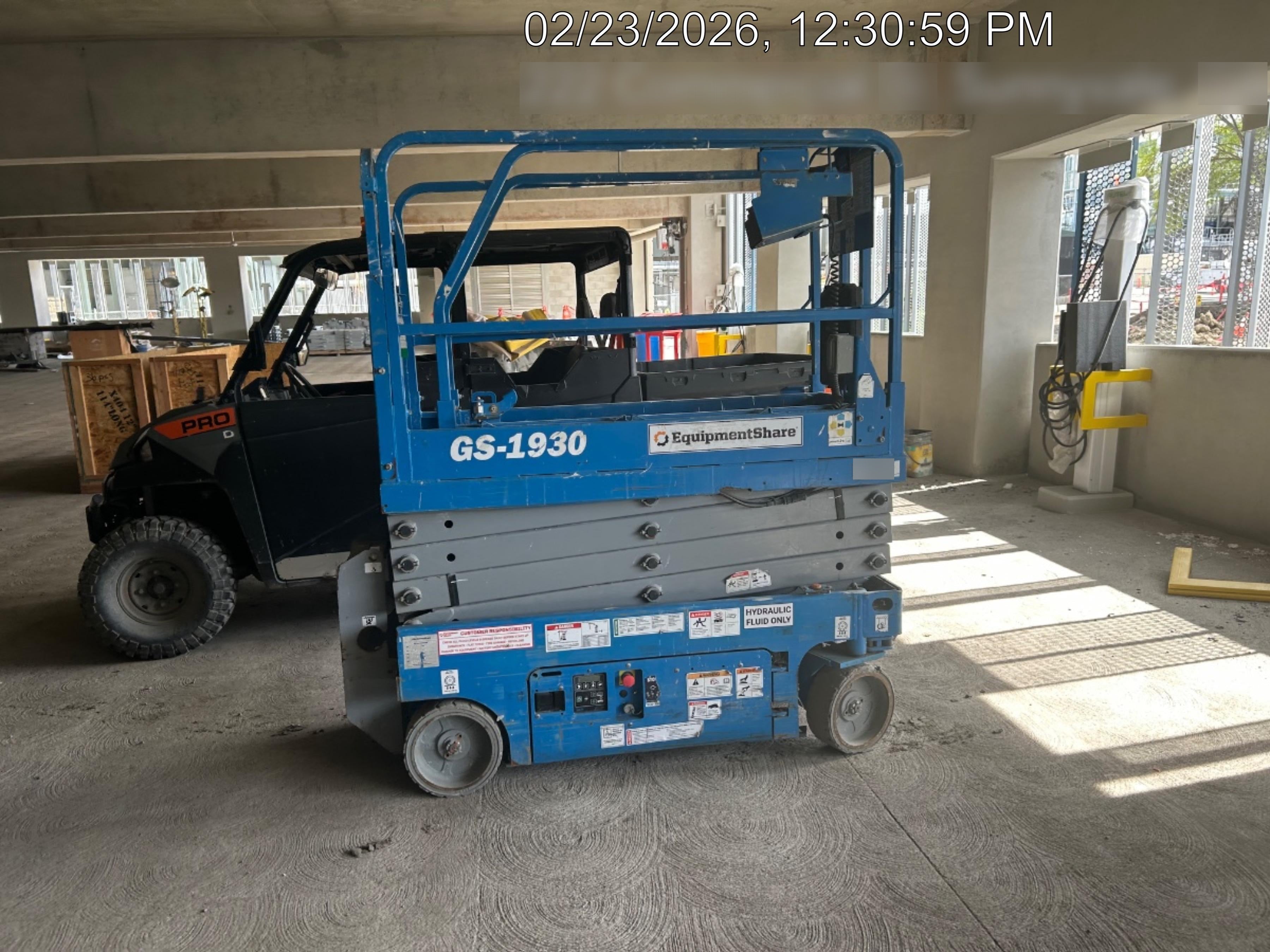 2019 Genie GS-1930 Half Height Swing Gate, 800W Inverter