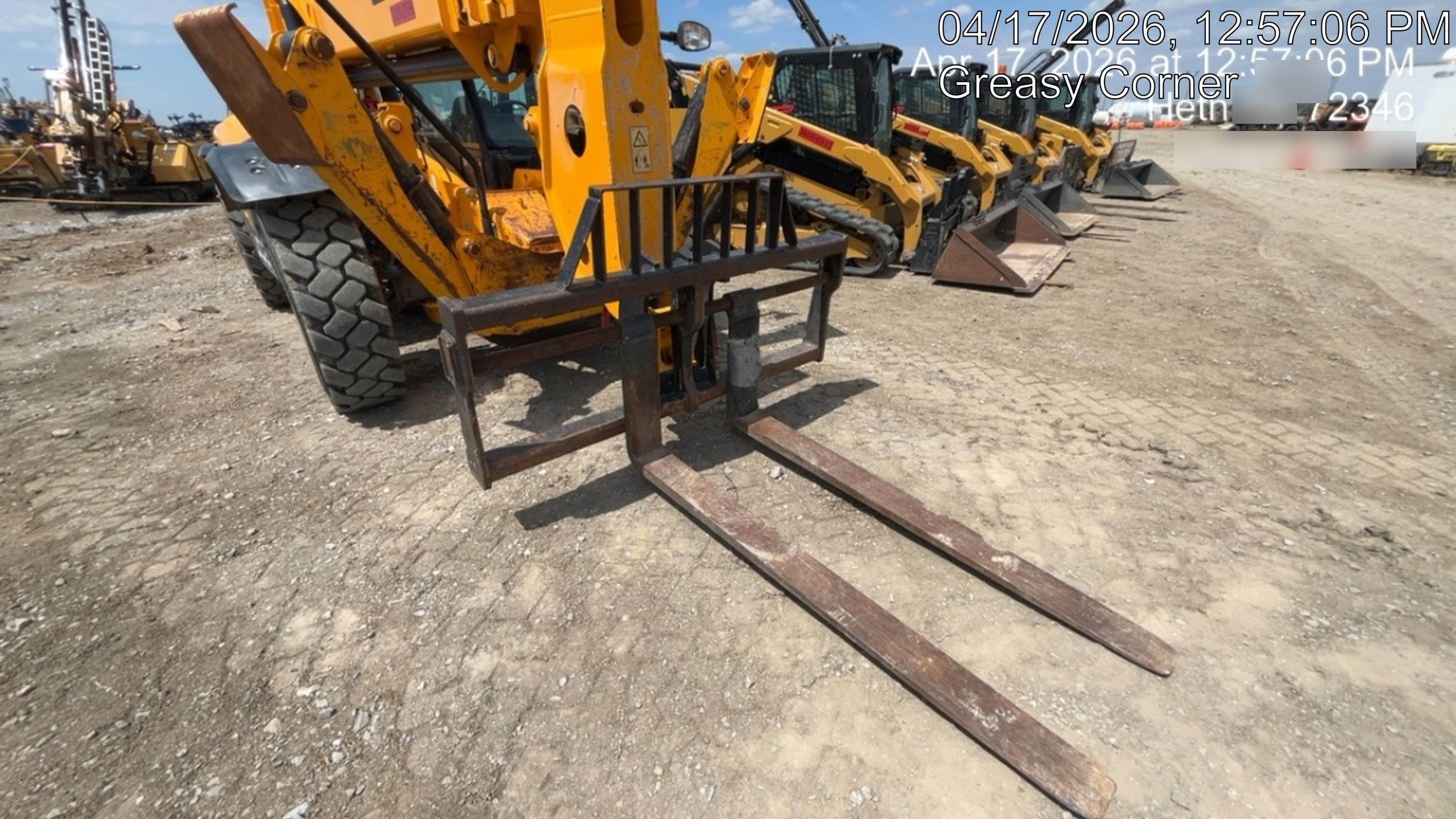 2022 JCB 512-56