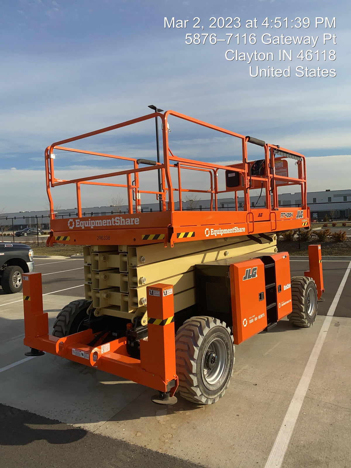 2023 JLG RT4394