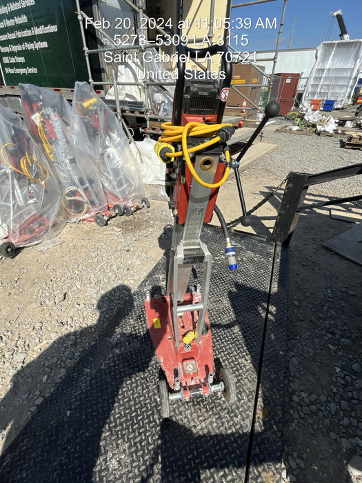 2023 HILTI DD250E