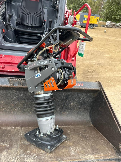 2025 HUSQVARNA LT6005