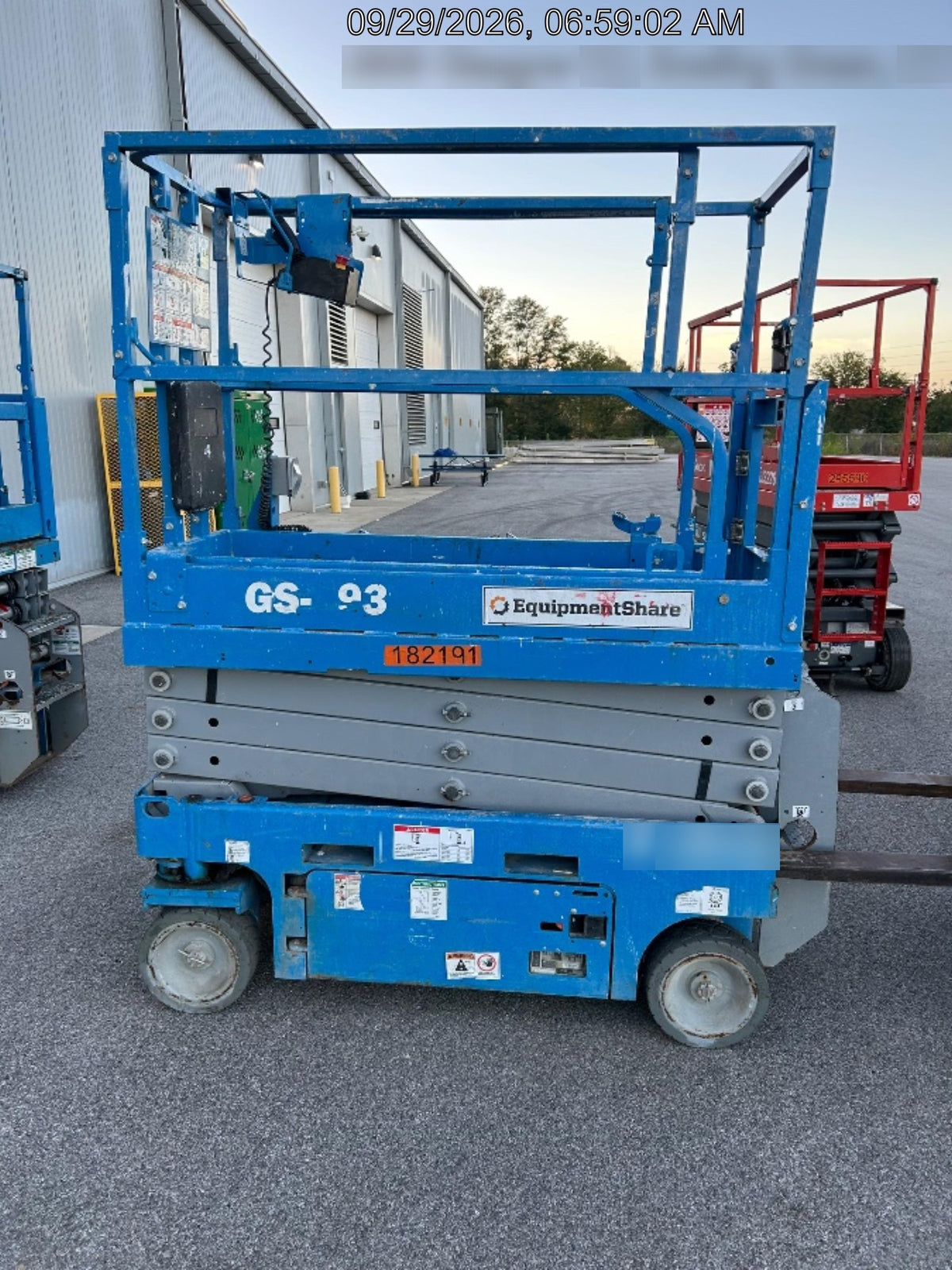 2021 GENIE GS-1932