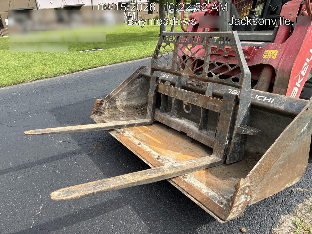 2017 BRADCO 48" Skid Loader Pallet Forks