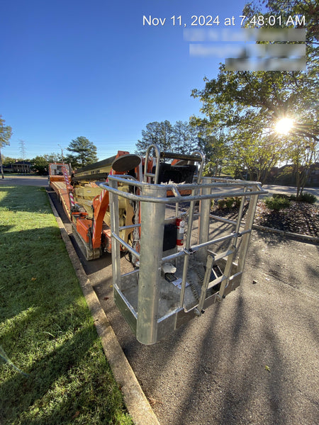 2017 JLG X770AJ