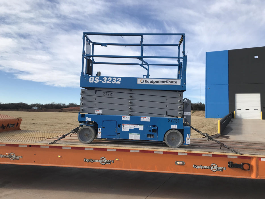 2018 Genie GS-3232 Genie GS-3232 Scissor Lift w/Standard Options